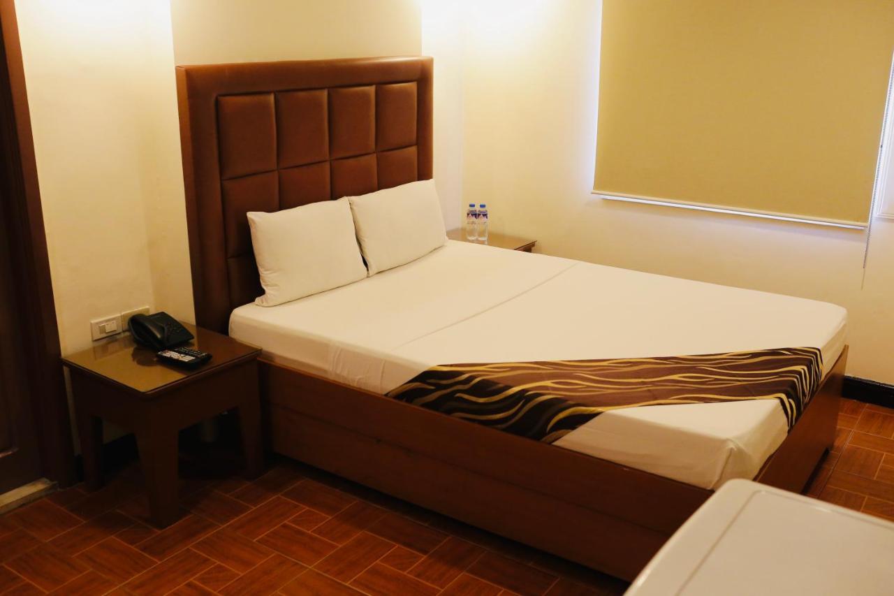 Amalfi718 Hotel Lipa City Exterior photo